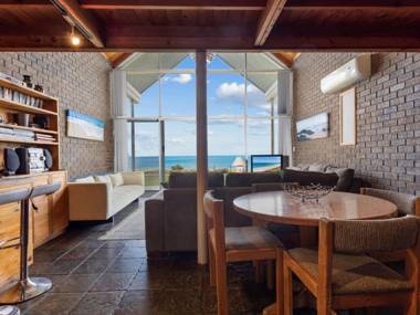 South Beach House 2 - 11 Gold Coast Drive