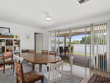 Beach Fun - 11 Broadbeach Drive