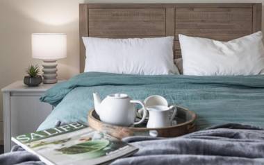 Carrawaves - 73 LaRonde