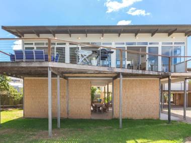 Lewis Retreat 40 Lewis Road