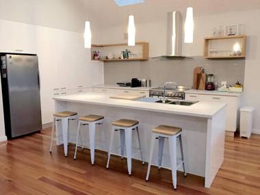 The Sands - Fifth Avenue Sandy Point