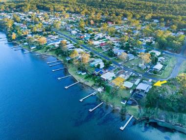 ESTUARY HOUSE Basin View 4pm check out Sundays