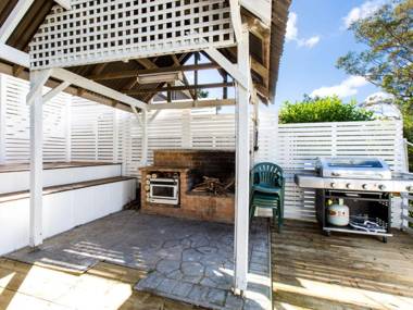 Majestic on Palm Beach Full House 4pm Check Out Sundays