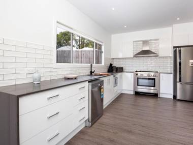 Scribbly Gum I Pet Friendly I 15 Mins Drive to Hyams Beach