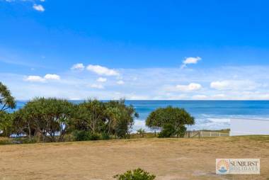 Pearls on Sapphire Beach
