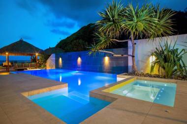 Sapphire Sands Beach House