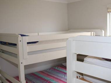 1 'The Clippers' 131 Soldiers Point Road - fabulous waterfront unit