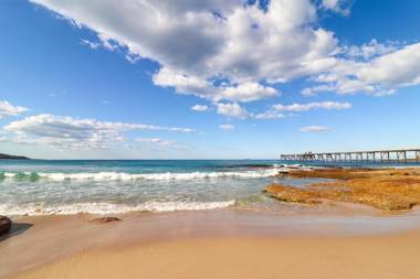 Illaroo at Catherine Hill Bay