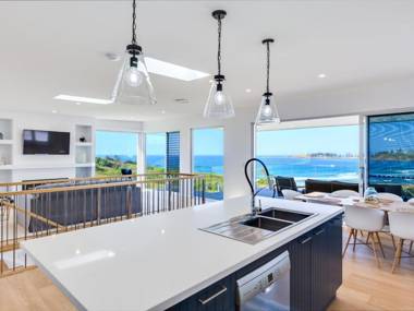 SEASCAPE Bombo 4pm check out Sundays