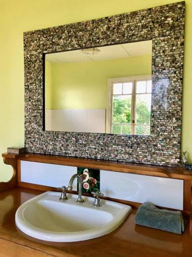 Noosa Avalon Farm Cottages