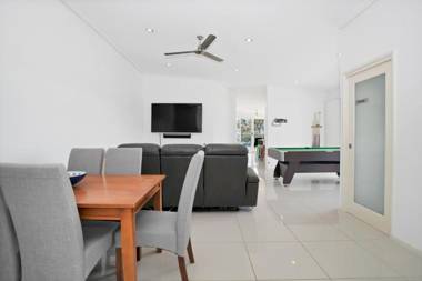 Marina Beach Holiday Home