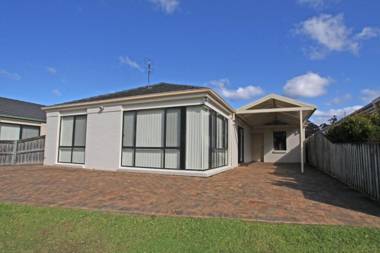Waterfront Getaway in Sussex