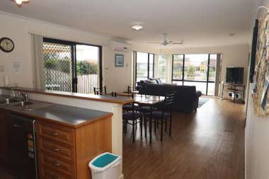 Waterfront Getaway in Sussex