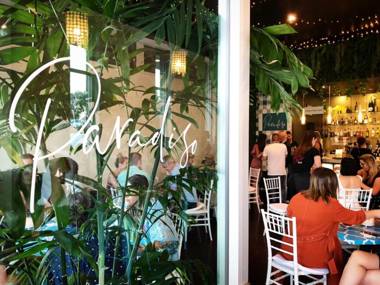 Sfera's Park Suites & Convention Centre