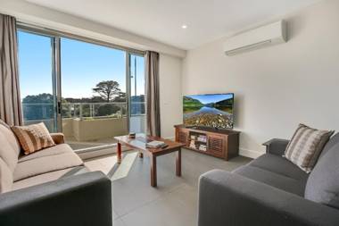 Salt Five Apartment Sorrento - Main Street Location