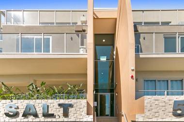 Salt 15 Luxury Apartment