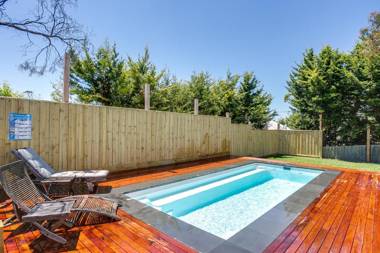 Sorrento Beach House - Perfect spot and NEW pool