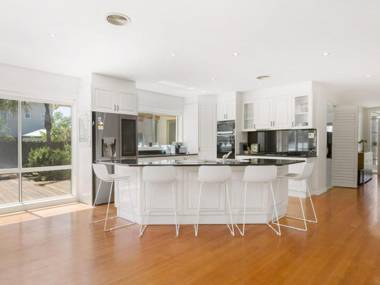 DIAMOND BAY RETREAT - SORRENTO