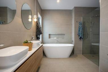 Molly's Beach House: