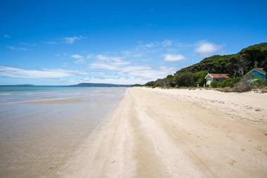 Ocean Sounds Studio: Quiet and beach