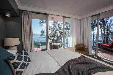 Bannisters by the Sea Mollymook