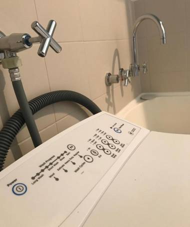 S T U D I O 22 Peaceful Retreat with Garden Views