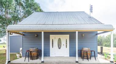Madigan Wine Country Cottages