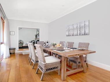 Advilla - stylish charming and central location