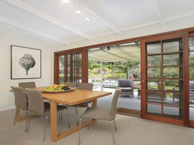 Que Sera - carefree stay near Gibraltar Resort