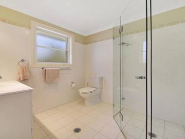 Camelot - superbly proportioned and ideally located