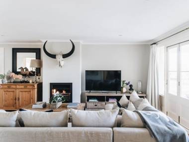 KIRRIEMUIR Burradoo Southern Highlands 4pm Check Out Sunday