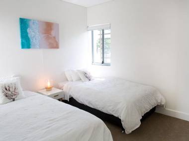 COTTON BEACH ROOF TOP 113 WITH OCEAN VIEWS