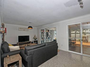 Paradise - 54 Eastslopes Way