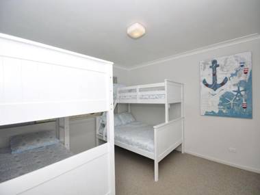 Paradise - 54 Eastslopes Way