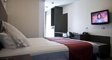 Brighton Hotel Motel