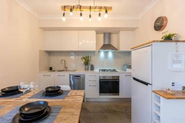 Pine Beach Guest House in the Heart of Balnarring