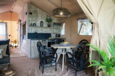 Castlemaine Gardens Luxury Safari Tents