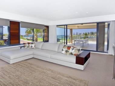 Something Special@Harbourside