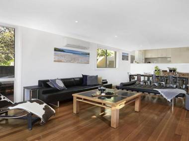 Santa Barbara On Bombo Beach