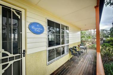 Waverley House Cottages