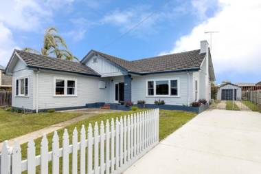 Seashells Lakes Entrance