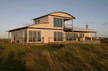 Wytonia Beachfront Accommodation