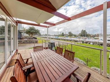 JOHANSSON'S PERCH No. 1