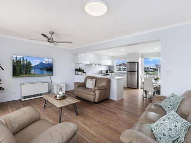 Rocky Point - pet friendly accommodation for multiple families