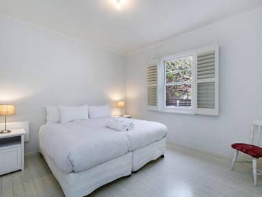 Surfs Up - Fresh and modern East Beach home