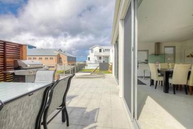 Villa Moyne - located in a quiet cul de sac and designed for beach families