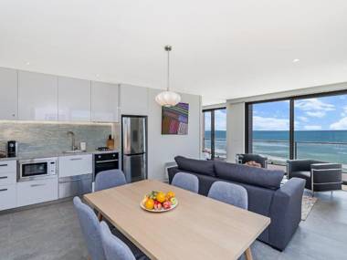 AQUA MIST PENTHOUSE