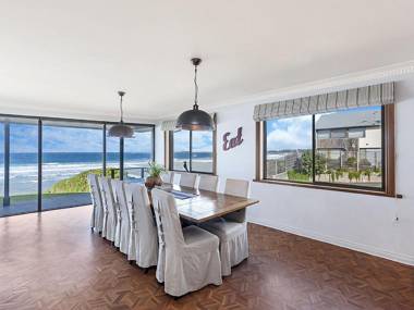 Iluka - Perched On East Beach