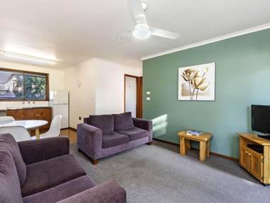 Eastern Beach Units #6