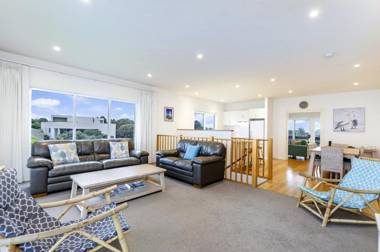 Mariner on East Beach